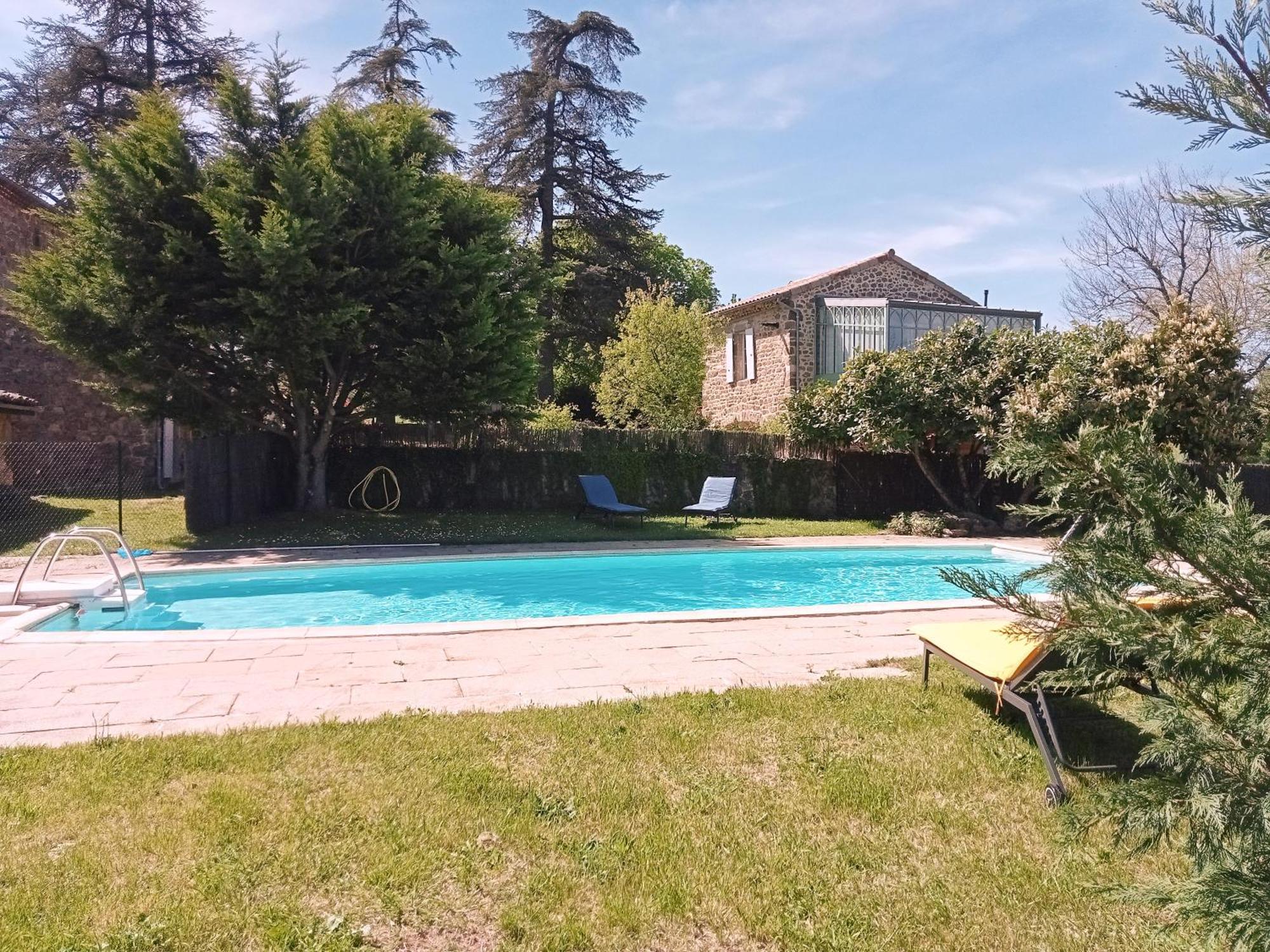 L'atelier De Pierre Saint-Cyr (Ardeche)